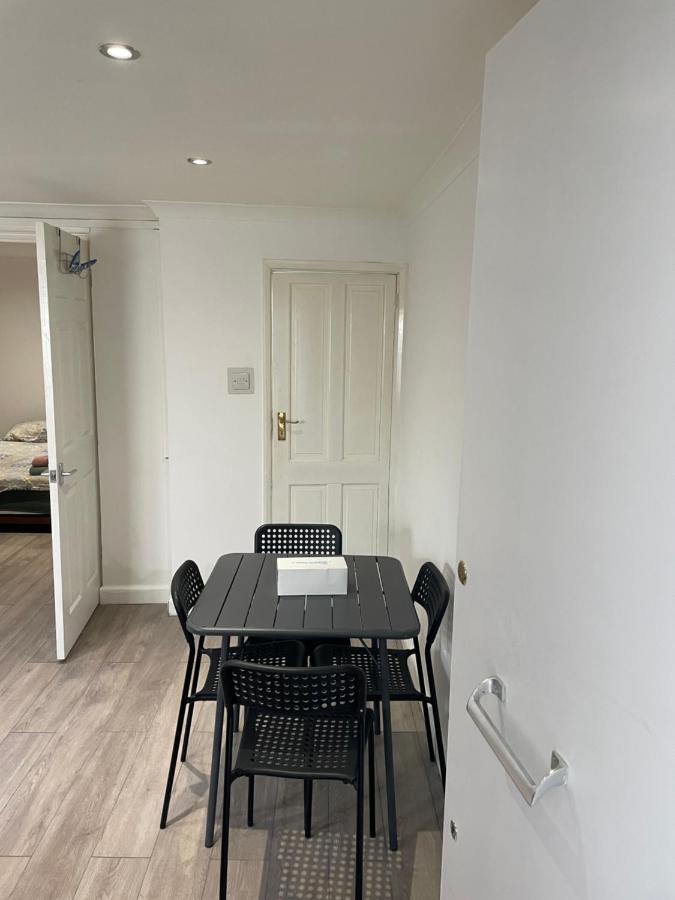 Plough Way Flat Apartamento Londres Exterior foto